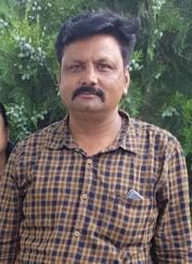 पलिया क्षेत्र में आंधी पानी से खराब हुई गेहूं की फसल। संवाद पलिया क्षेत्र में आंधी पानी से खराब हुई गेहूं की फसल। संवाद