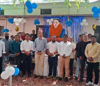 डॉ. भीमराव आम्बेडकर की जयंती के अवसर पर निकाली गई शोभायात्रा में उमड़ी लोगों की भीड़।    संवाद