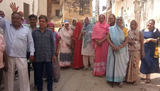 फोटो संख्या:-60 बिमलेश---संवाद