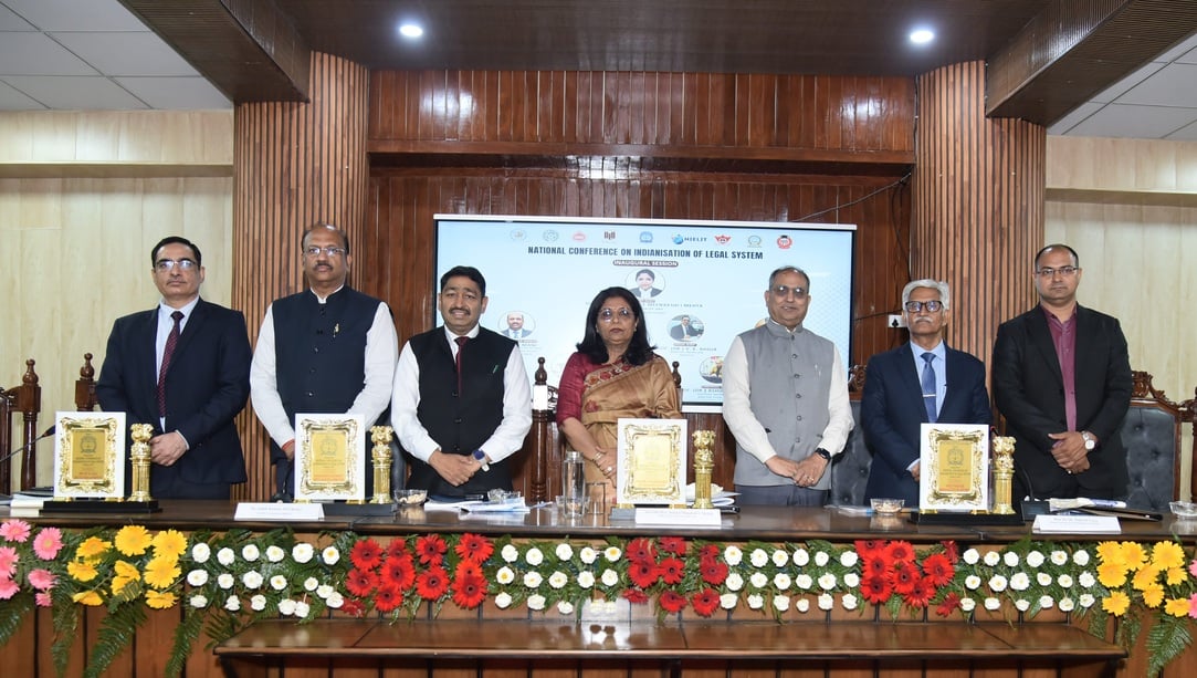 फोटो 21- सोनीपत के राई स्थित डाॅ. बीआर आंबेडकर राष्ट्रीय विधि विश्वविद्यालय में आयोजित राष्ट्री