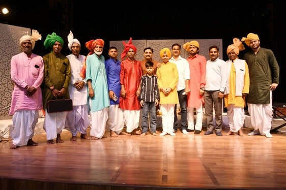 कुरुक्षेत्र। कार्यक्रम के दौरान प्रस्तुति देते कलाकार। विज्ञप्ति कुरुक्षेत्र। कार्यक्रम के दौरान प्रस्तुति देते कलाकार। विज्ञप्ति