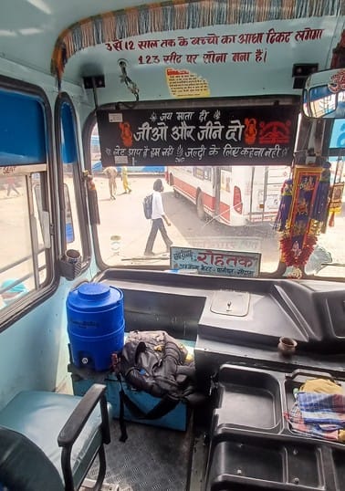 अंबाला छावनी बस स्टैंड पर खड़ी हरियाणा रोडवेज की बसें। संवाद अंबाला छावनी बस स्टैंड पर खड़ी हरियाणा रोडवेज की बसें। संवाद