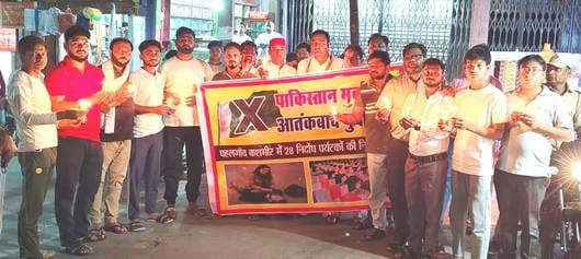 आंवला। ज्ञापन सौंपते हिंदू जागरण मंच कार्यकर्ता-संवाद
