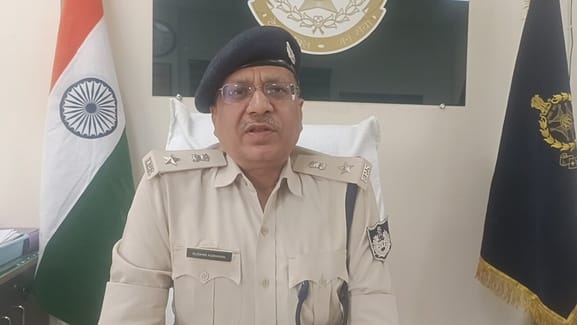 पुलिस अधीक्षक मैहर सुधीर अग्रवाल (फोटो : अमर उजाला)