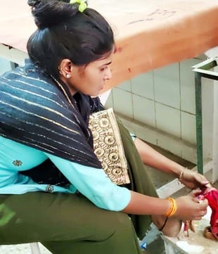 पुवायां के गांव भरतापुर में आग से जला घर। संवाद पुवायां के गांव भरतापुर में आग से जला घर। संवाद