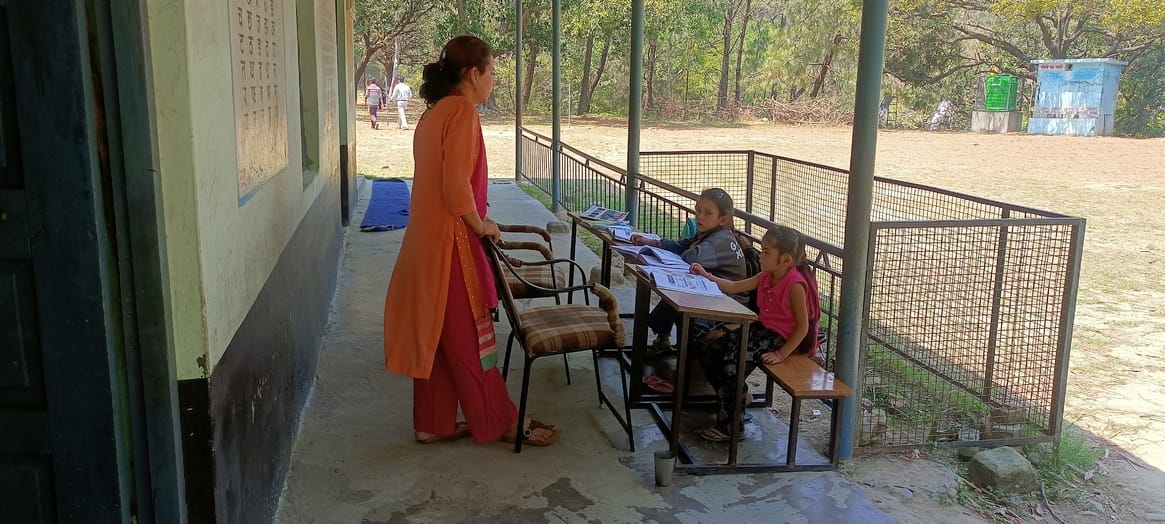 राजकीय प्राथमिक पाठशाला कोटला का भवन। संवाद