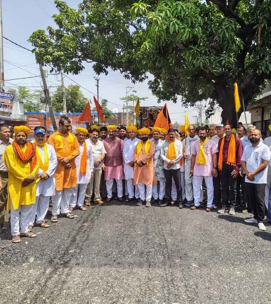 परशुराम जयंती के उपलक्ष्य पर शोभायात्रा के दृश्य।