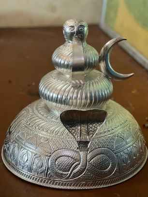 बाबा महाकाल का पंचामृत स्नान। 