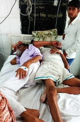 राजकीय मेडिकल कॉलेज के ट्रामा सेंटर में मरीजों की भीड़। संवाद