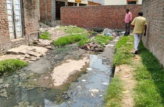 मुन्नी बेगम। मुन्नी बेगम।
