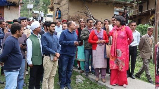 बंजार मार्ग पर मंगलौर पुल करेगे मुख्यमंत्री उदघाटन। पुल के निरिक्षण के लिए पहुंची उपायुक्त।-डीप बंजार मार्ग पर मंगलौर पुल करेगे मुख्यमंत्री उदघाटन। पुल के निरिक्षण के लिए पहुंची उपायुक्त।-डीप