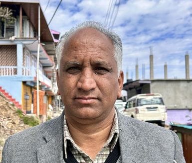 हरीश ठाकुर