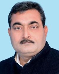आदित्य यादव,सांसद आदित्य यादव,सांसद