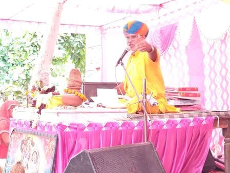 फोटो संख्या:51-गांव धनौंदा में आयोजित श्रीमद् शिव महापुराण कथा में कथा सुनती महिलाएं--स्रोत- फोटो संख्या:51-गांव धनौंदा में आयोजित श्रीमद् शिव महापुराण कथा में कथा सुनती महिलाएं--स्रोत-
