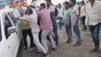 मारपीट का वीडियो।