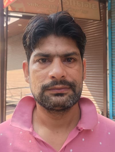 फोटो 11- सोनीपत स्टेशन पर पानीपत की ओर आरपीएफ क्वार्टर के पास पानी की टंकी पर सफाई के अभाव में फोटो 11- सोनीपत स्टेशन पर पानीपत की ओर आरपीएफ क्वार्टर के पास पानी की टंकी पर सफाई के अभाव में