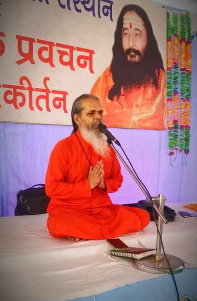 मटाैर में आयाेजित ध्यान शिविर व प्रार्थना सभा में उपस्थित लाेग। स्त्राेत- संवाद। मटाैर में आयाेजित ध्यान शिविर व प्रार्थना सभा में उपस्थित लाेग। स्त्राेत- संवाद।