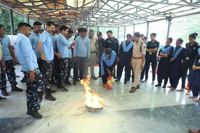 संतोष जाट डिस्ट्रिक्ट कमांडेंट, उज्जैन