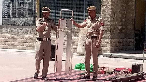राजकीय वरिष्ठ माध्यमिक पाठशाला रिब्बा मे गृह रक्षा, अग्निशमन विभाग और जिला आपदा प्रबन्धन प्राध राजकीय वरिष्ठ माध्यमिक पाठशाला रिब्बा मे गृह रक्षा, अग्निशमन विभाग और जिला आपदा प्रबन्धन प्राध