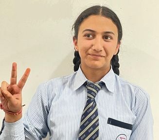 सिग्मा स्कूल ऑफ साइंस रामपुर दसवीं कक्षा की छात्रा खुशी