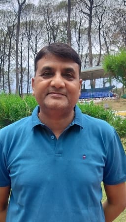 शहीद स्मारक धर्मशाला में लगाई कलाकृतियां। संवाद शहीद स्मारक धर्मशाला में लगाई कलाकृतियां। संवाद