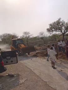 चितौड़गढ़ जिले के निंबाहेड़ा क्षेत्र में जमीन विवाद को लेकर दो पक्षों में हुआ विवाद।