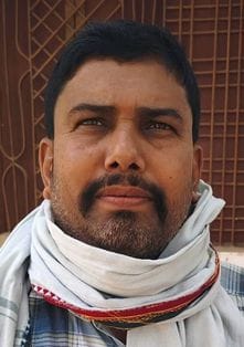 गरौली गांव में कारीगरों के द्वारा बनाई गई कढ़ाई। संवाद गरौली गांव में कारीगरों के द्वारा बनाई गई कढ़ाई। संवाद