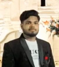 विलाप करते रोहित के परिजन। संवाद विलाप करते रोहित के परिजन। संवाद