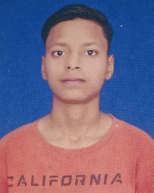 मंडावर के खादर क्षेत्र में गंगा में दो युवकों के डूबने के बाद मौके पर पहुंची पुलिस और जमा भीड़। मंडावर के खादर क्षेत्र में गंगा में दो युवकों के डूबने के बाद मौके पर पहुंची पुलिस और जमा भीड़।