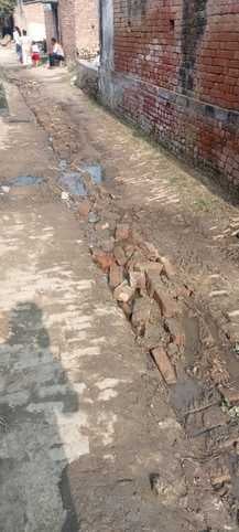 पूरनपुर ब्लॉक के घुंघचाई क्षेत्र में गांव मोहब्बतपुर में निर्माणाधीन ओवरहेड टैंक संवाद पूरनपुर ब्लॉक के घुंघचाई क्षेत्र में गांव मोहब्बतपुर में निर्माणाधीन ओवरहेड टैंक संवाद
