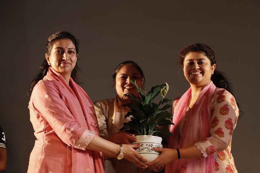 24सीटीके26...डीएलसी सुपवा के फिल्म और टेलीविजन संकाय के अभिनय विभाग द्वारा आयोजित सैमुअल बेकेट 24सीटीके26...डीएलसी सुपवा के फिल्म और टेलीविजन संकाय के अभिनय विभाग द्वारा आयोजित सैमुअल बेकेट