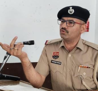 कुरुक्षेत्र। सेवानिवृत्त इंस्पेक्टर  रोशन लाल।