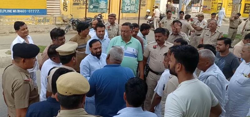 28जेएनडी18-सीसीटीवी कैमरे में कैद हुए वारदात को अंजाम देने वाले बदमाश। संवाद 28जेएनडी18-सीसीटीवी कैमरे में कैद हुए वारदात को अंजाम देने वाले बदमाश। संवाद