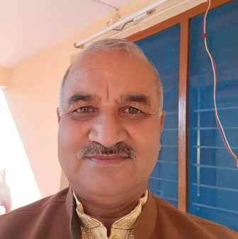 सुंदरनगर के तहत बीबीएमबी को जाने वाली सड़क की टारिंग उखड़ने से परेशान हो रहे वाहन चालक। संवाद