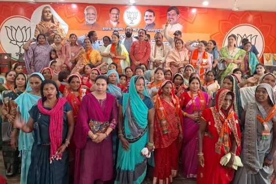 देवी अहिल्याबाई की जीवनगाथा से प्रेरित होकर महिलाएं बनें आत्मनिर्भर मंत्री प्रतिमा बागरी