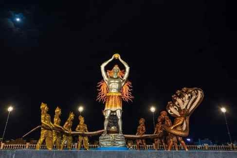 महाकाल लोक