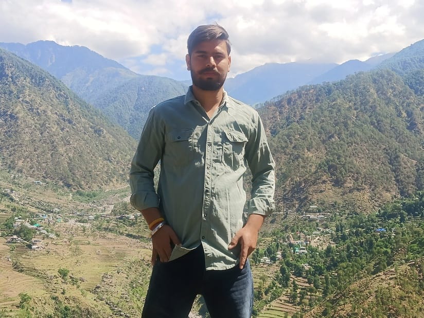 शाहपुर में चीड़ का जंगल। संवाद शाहपुर में चीड़ का जंगल। संवाद