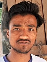 सदर विधायक के साथ एसएसपी कार्यालय में मौजूद निवेशक। संवाद