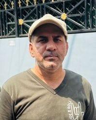 फोटो 22: सोनीपत के देवीलाल पार्क के पास रैनीवेल लाइन की मरम्मत कार्य का निरीक्षण करने पहुंचे वि