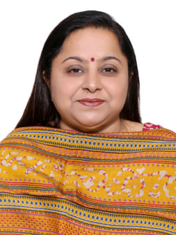 शहर के कपड़ा मार्केट में रेलवे पुल के पास नाले में फैली गंदगी। संवाद शहर के कपड़ा मार्केट में रेलवे पुल के पास नाले में फैली गंदगी। संवाद