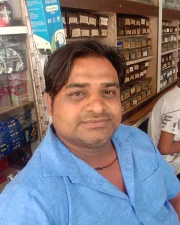 पूरनपुर के लाइन पर में बनी पानी की टंकी। संवाद