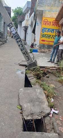 सहारनपुर की पॉश कॉलोनी मिशन कंपाउंड में भरा बरसात का पानी सहारनपुर की पॉश कॉलोनी मिशन कंपाउंड में भरा बरसात का पानी