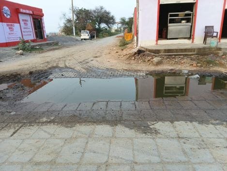 15जेएनडी27-कालवा गांव में आयोजित कार्यक्रम में पहुंचे राज्यसभा सांसद कार्तिकेय शर्मा। स्रोत ग्र