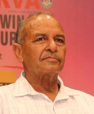 बिलासपुर में आयोजित भविष्य ज्योति सम्मान समारोह में भाग लेने वाले मेधावी बच्चे और गणमान्य। संवा बिलासपुर में आयोजित भविष्य ज्योति सम्मान समारोह में भाग लेने वाले मेधावी बच्चे और गणमान्य। संवा