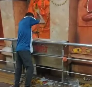 सफाईकर्मी का वीडियो वायरल 