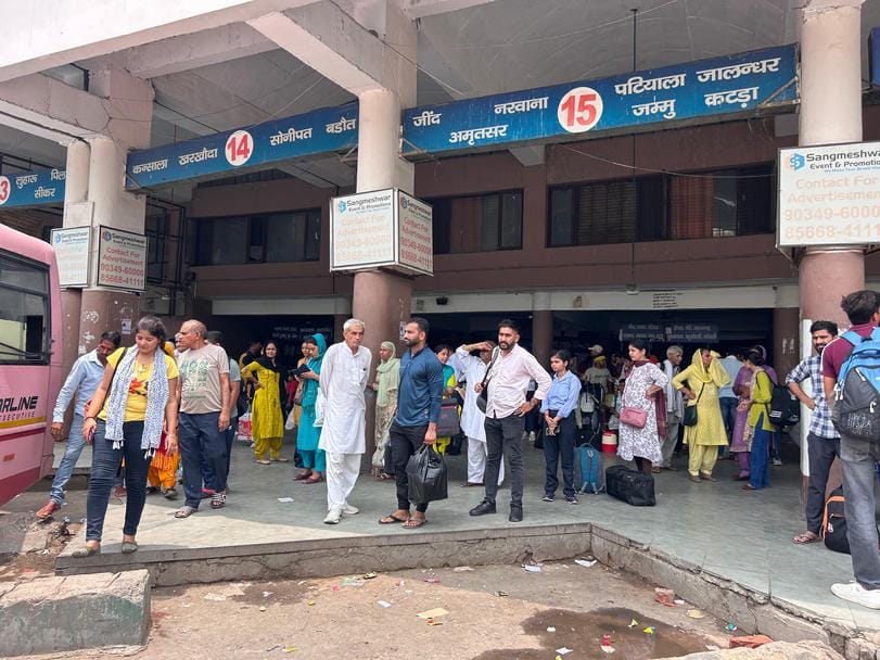 18सीटीके सागर, यात्री