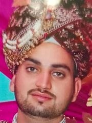 जैनुल का फाइल फोटो।