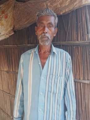 पूरनपुर क्षेत्र के गांव राहुलनगर के पास चल रहा बाढ़ बचाव कार्य स्रोत : ग्रामीण पूरनपुर क्षेत्र के गांव राहुलनगर के पास चल रहा बाढ़ बचाव कार्य स्रोत : ग्रामीण