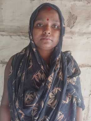 पूरनपुर क्षेत्र के गांव राहुलनगर के पास चल रहा बाढ़ बचाव कार्य स्रोत : ग्रामीण पूरनपुर क्षेत्र के गांव राहुलनगर के पास चल रहा बाढ़ बचाव कार्य स्रोत : ग्रामीण