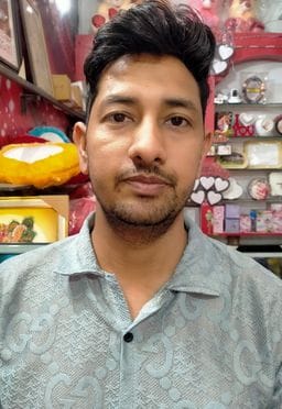 फोटो संख्या:77- रेलवे स्टेशन महेंद्रगढ़ पर खड़ी गाड़ी--संवाद फोटो संख्या:77- रेलवे स्टेशन महेंद्रगढ़ पर खड़ी गाड़ी--संवाद